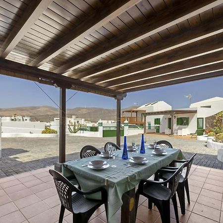 Villa Laura Guatiza ภายนอก รูปภาพ